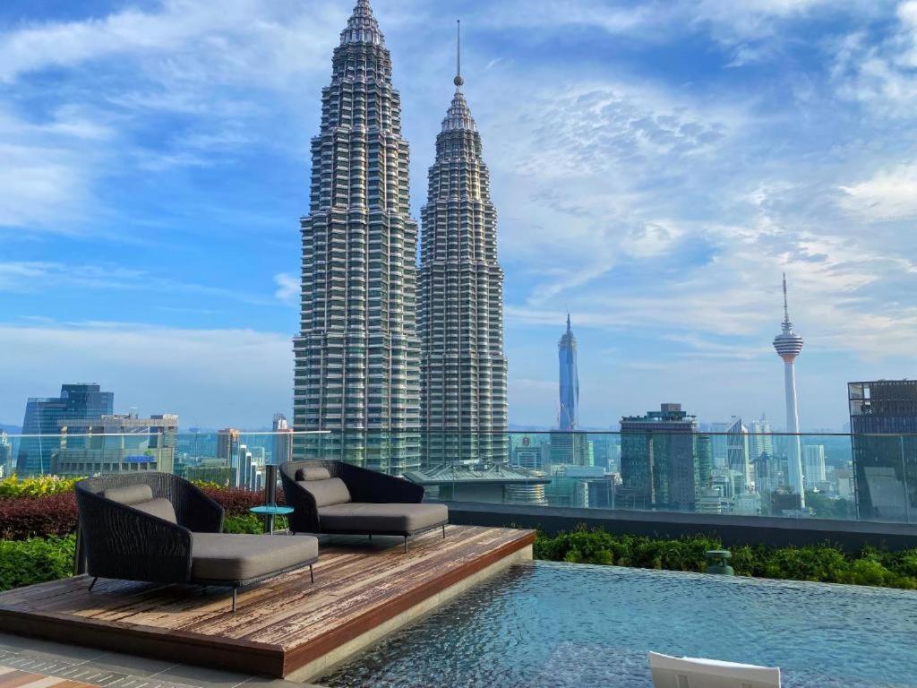 Star Holiday Sky Pool Klcc Kuala Lumpur Exterior foto
