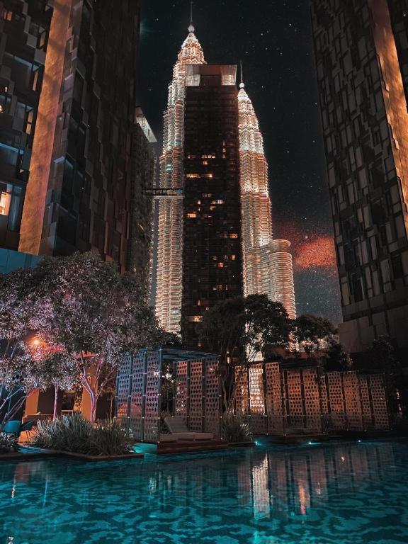 Star Holiday Sky Pool Klcc Kuala Lumpur Exterior foto